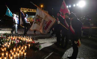 W Gdyni rozpoczęły się uroczystości z okazji 51. rocznicy Grudnia'70