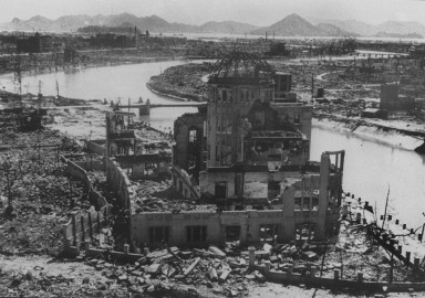 JAPAN-US-WWII-SIXTIETH-ANNIVERSARY-HIROSHIMA-ATOMIC BOMB