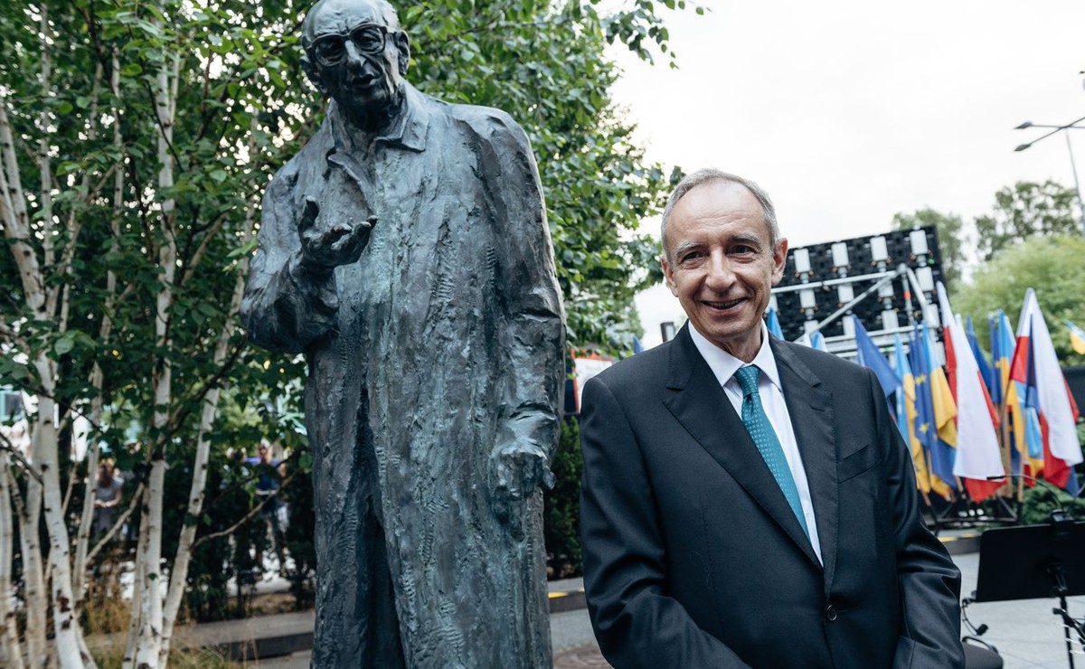 Władysław Teofil Bartoszewski kp