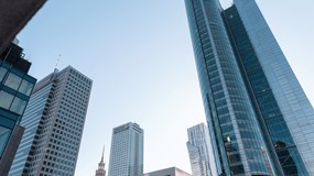 Polska utrzymuje rating „A-” od S&amp;P. Stabilna gospodarka mimo ryzyk