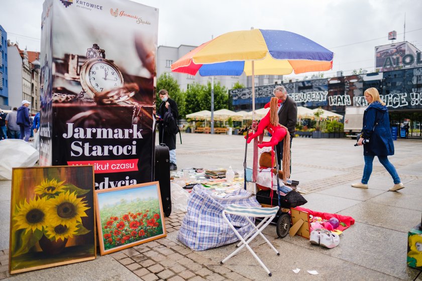 Na katowickim Rynku przez trzy dni będzie trwał Jarmark Staroci