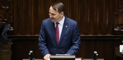 TVP uderzy w Kreml? Sikorski wyjawił odważny plan