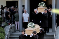 Pożegnanie ofiar morderstw w Starej Wsi. Poruszające słowa księdza i apel bliskich