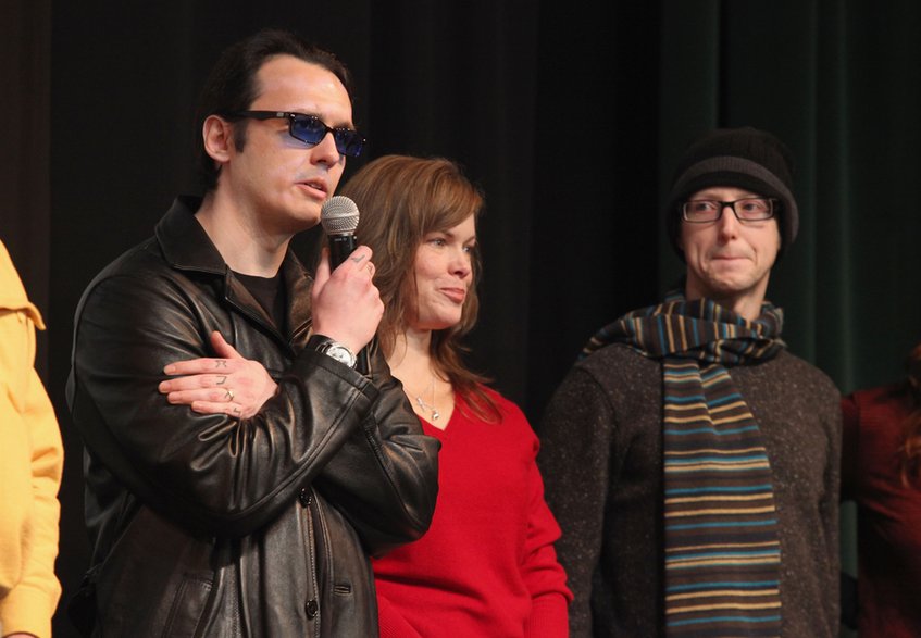 Damien Echols z żoną Lorii i Jasonem Baldwinem 