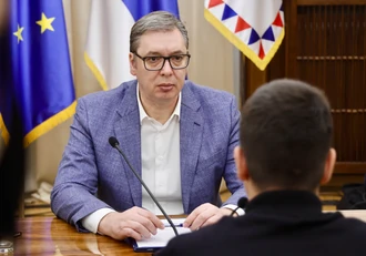 Vučić sa delegacijom studenata koji žele da uče