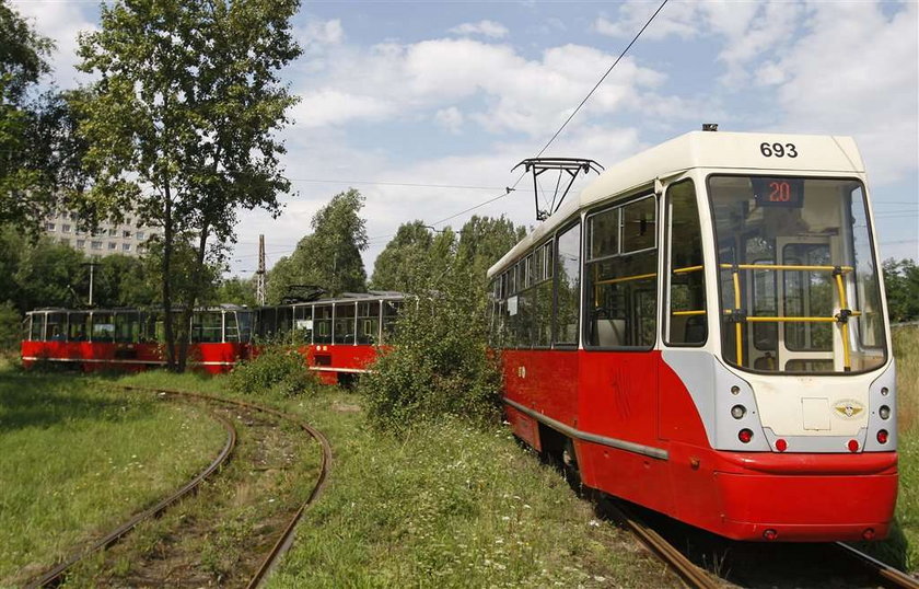 Sprzedają tramwaje po remoncie