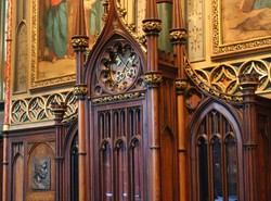 Biskup wybaczył seks w konfesjonale