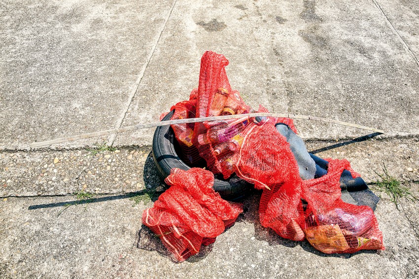 Vidljivost vode bila je slabija, ali otpada ne manjka