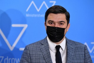 Andrusiewicz: Ogłosimy decyzję o skróceniu okresu izolacji dla wszystkich zakażonych osób