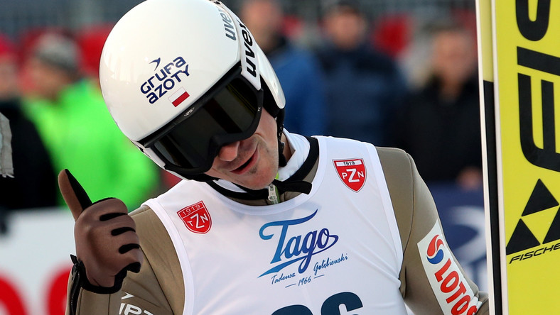 W poniedziałek Piotr Żyła wywalczył w Zakopanem tytuł mistrza Polski w skokach narciarskich. Skoczek narciarski skomentował ten sukces w swoim stylu.