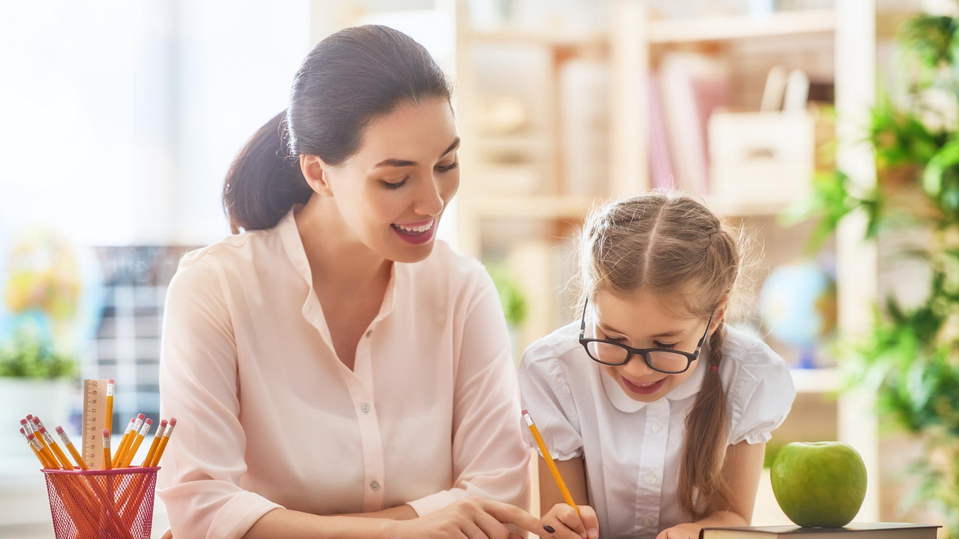 Mommy teacher. Студия mom teacher.