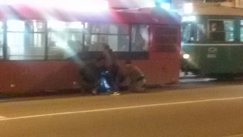 U Požeškoj majstori menjaju gumu na liniji 51