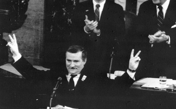 "My, naród". Mija 30 lat od słynnego przemówienia Lecha Wałęsy w Kongresie USA