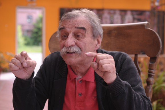 LJUBIŠA RISTIĆ NA ČELU ATELJEA 212: Zamenio v.d. direktorku Gordanu Goncić