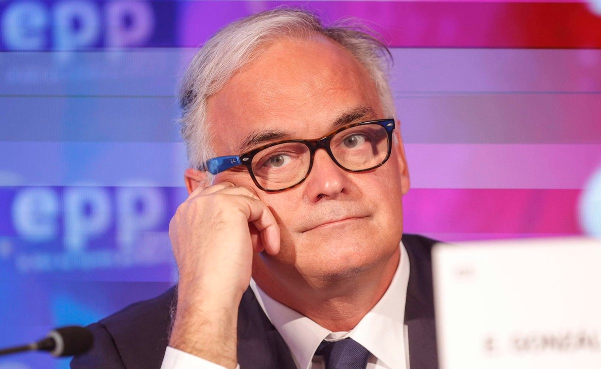 Esteban Gonzalez Pons