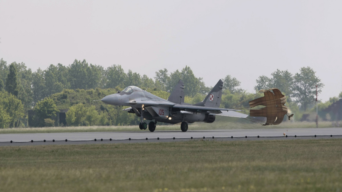 W miniony czwartek polskie myśliwce MiG-29 działające w ramach Baltic Air Policing przechwyciły rosyjski samolot Ił-78, który zbliżył się do przestrzeni powietrznej krajów bałtyckich - informuje serwis defence24.pl.