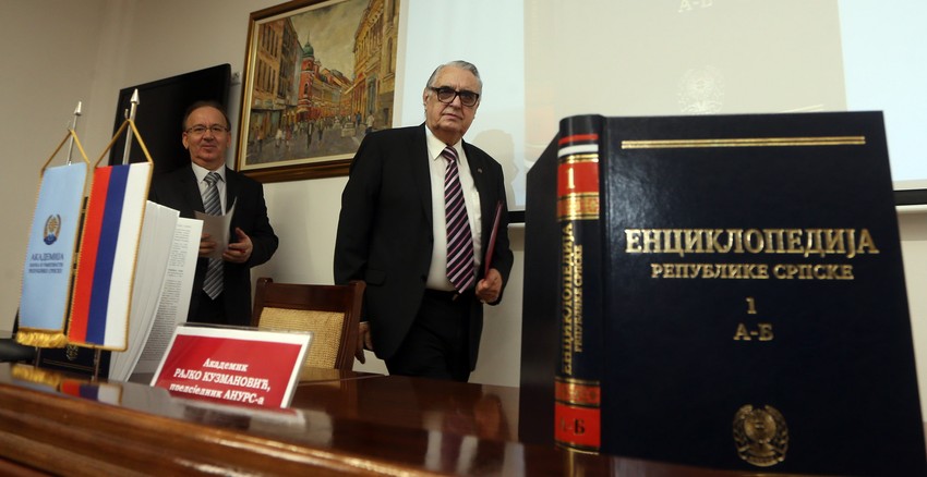 Rajko Kuzmanović (desno)