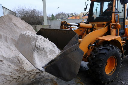 GDDKiA zapewnia: mamy wystarczające zapasy soli drogowej