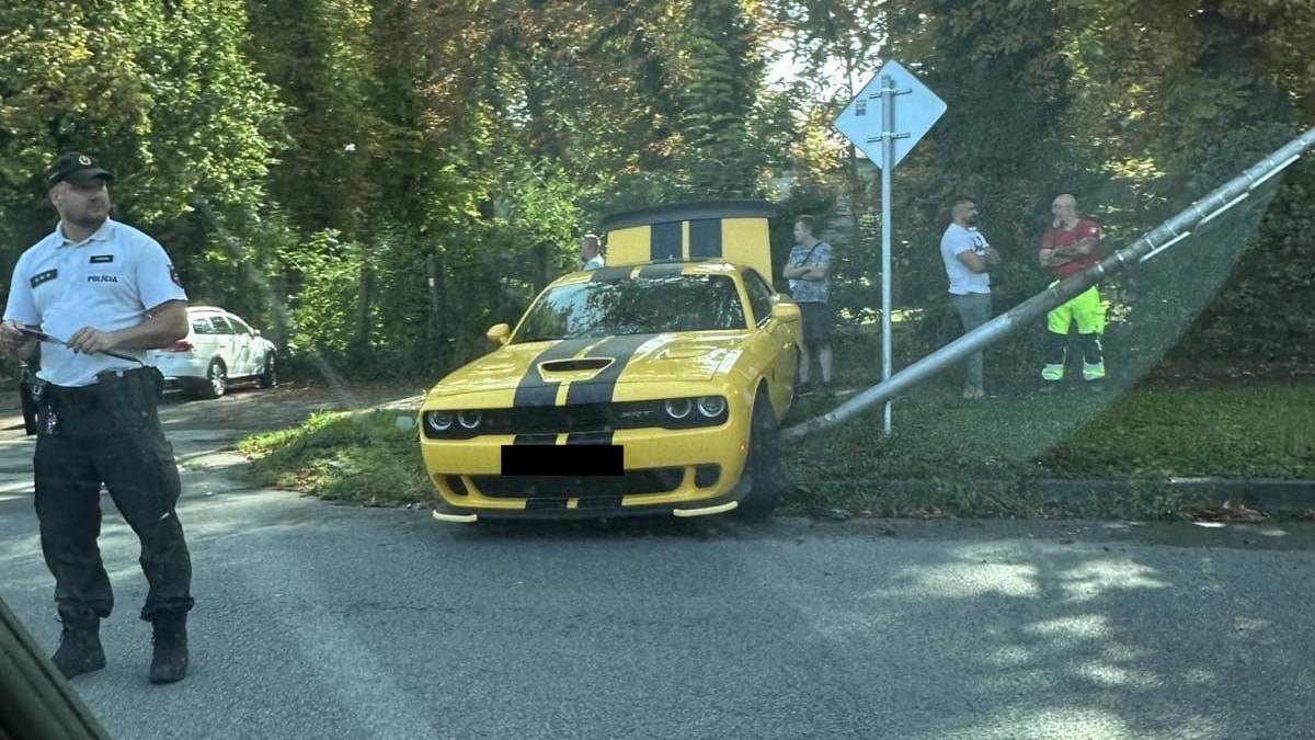 Dopravná nehoda Pavla Gašpara, riaditeľa Slovenskej informačnej služby.