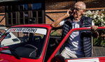 94-letni kierowca za kierownicą "malucha" Jedzie na Monte Cassino!