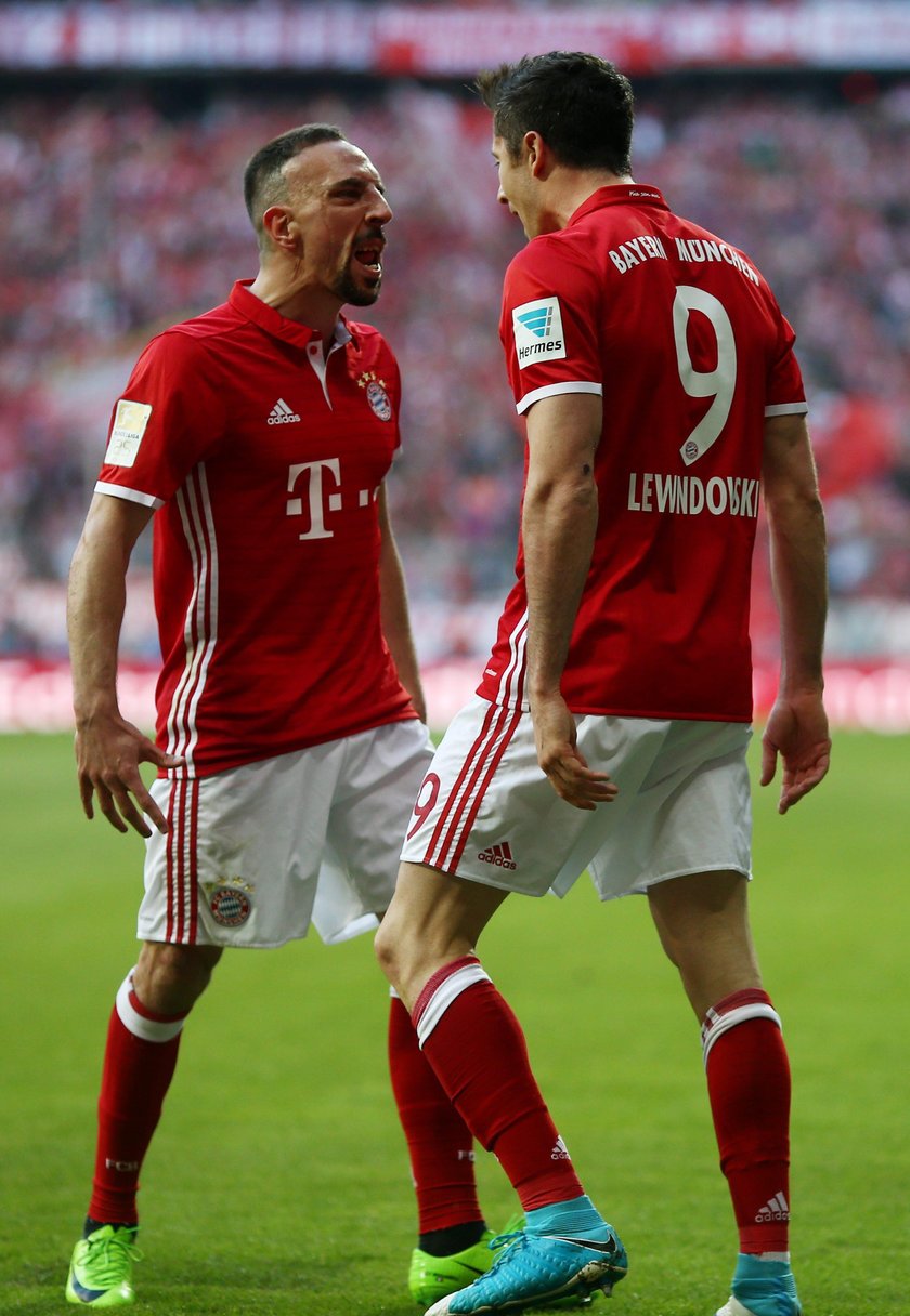 Pokaz magii Lewandowskiego. Bayern wygrywa w hicie