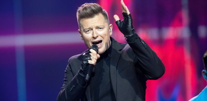 Eurowizja 2021. O czym właściwie Rafał Brzozowski śpiewał w piosence "The Ride"? Przetłumaczyliśmy ją na polski i dalej nie wiemy