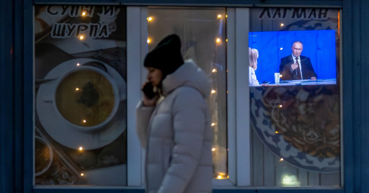 Wojna dociska zwykłych Rosjan. "Klasie średniej żyje się coraz gorzej"