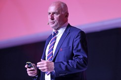 Grycmann za Pasiekę. Zmiana na stanowisku dyrektora Szkoły Trenerów PZPN