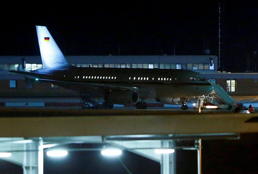 Awaryjne lądowanie Angeli Merkel