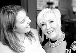 Mama Agnieszki Włodarczyk o małżeństwie z młodszym cudzoziemcem. 'Wiem, że mój związek jest dziwny'