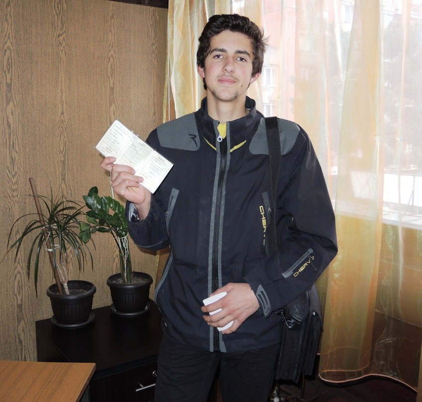 Ima samo zdravstvenu knjižicu