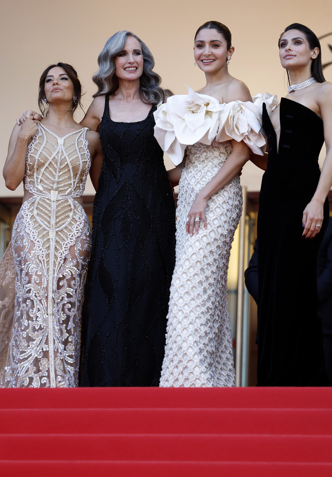 Cannes 2023. Eva Longoria, Andie MacDowell, Anushka Sharma i Renata Notni