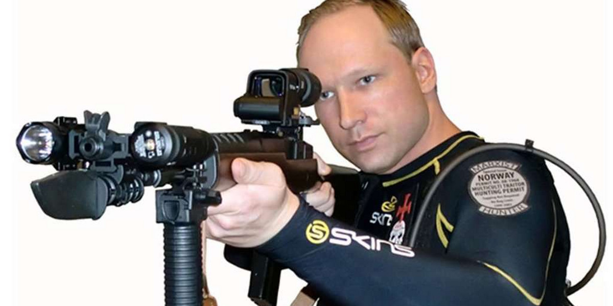 Pierwsze słowa Breivika po zatrzymaniu