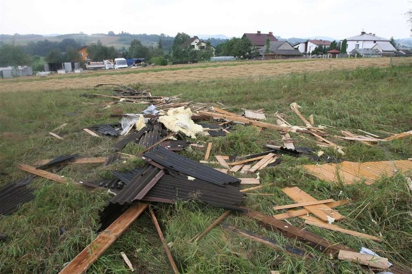 trąba powietrzna, dach