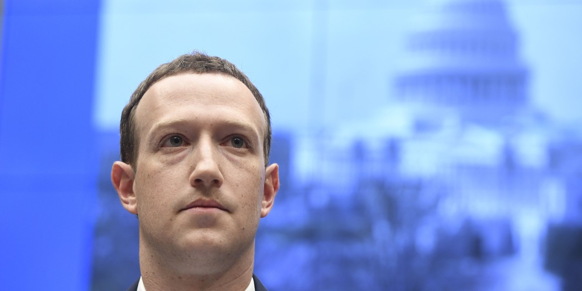 Facebook może zapłacić rekordową karę w wysokości 5 mld dolarów za skandal z Cambridge Analytica, ale kurs spółki zareagował na tę informację wzrostem