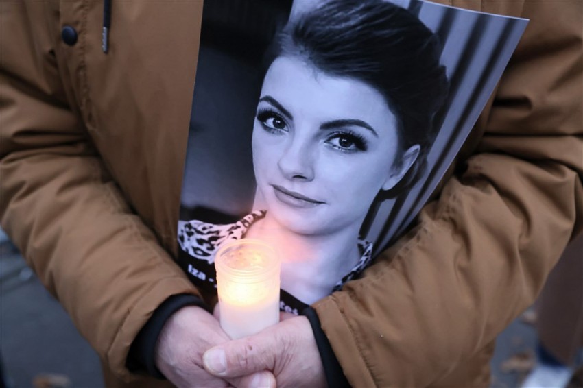 Protest u Varšavi nakon smrti trudnice od septičkog šoka kojoj je odbijen abortus 6. novembra 2021.