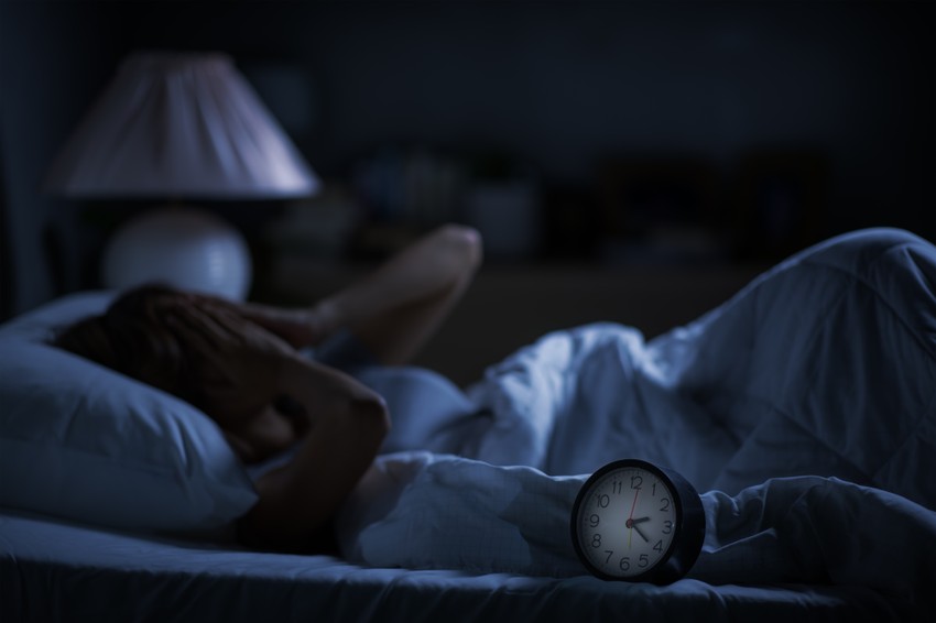 Zdravstveni rizici spavanja uz televizor prevazilaze puki umor