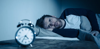 Źle sypiasz? Ta groźna choroba może być przyczyną! Oto jak to sprawdzić