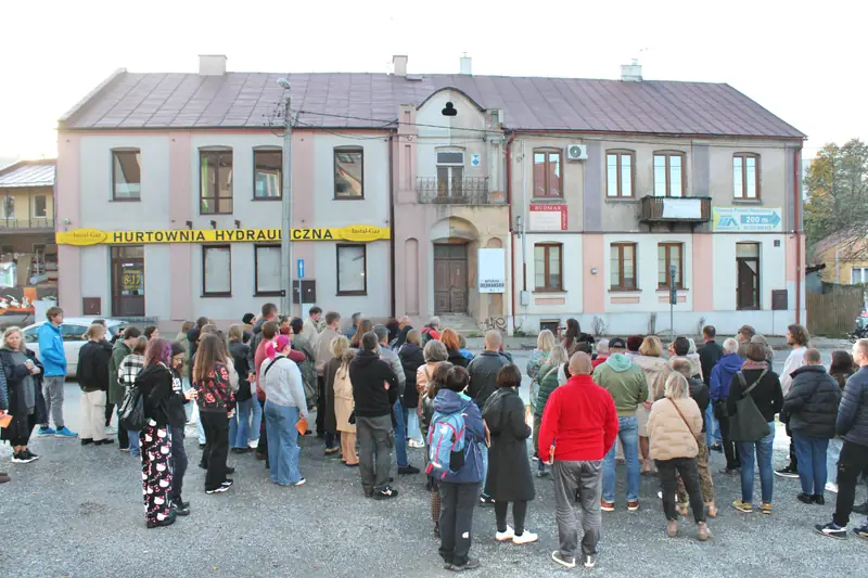 Szkoła żydowska Talmud-Tora podczas spaceru śladami Żydów koneckich