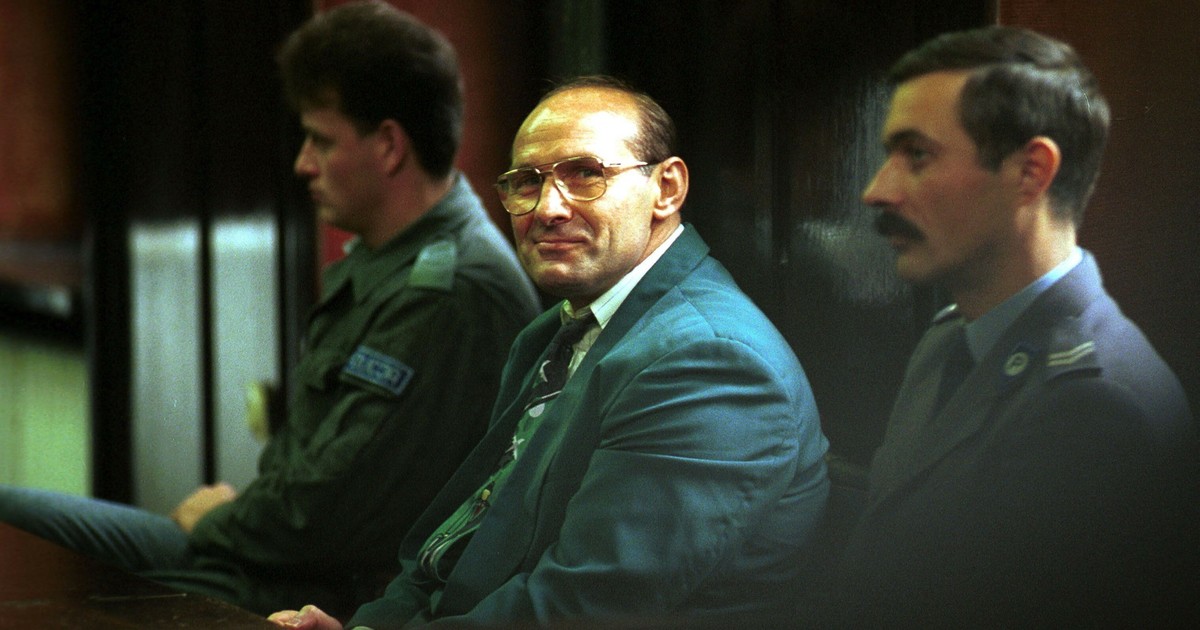 Zamaskowani mężczyźni mordują najsłynniejszego z polskich mafiozów. Zaczyna się krwawa jatka