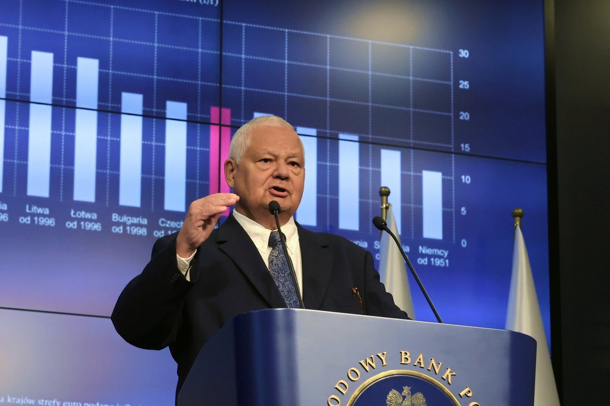 Czy Adam Glapiński popełnił błąd?
