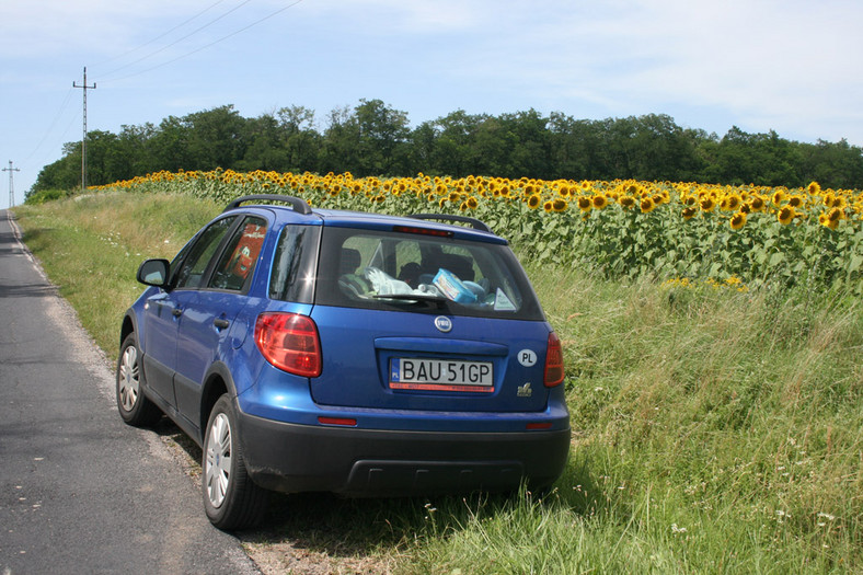 Test długodystansowy Fiat Sedici 1.6: fiacik, ale japoński