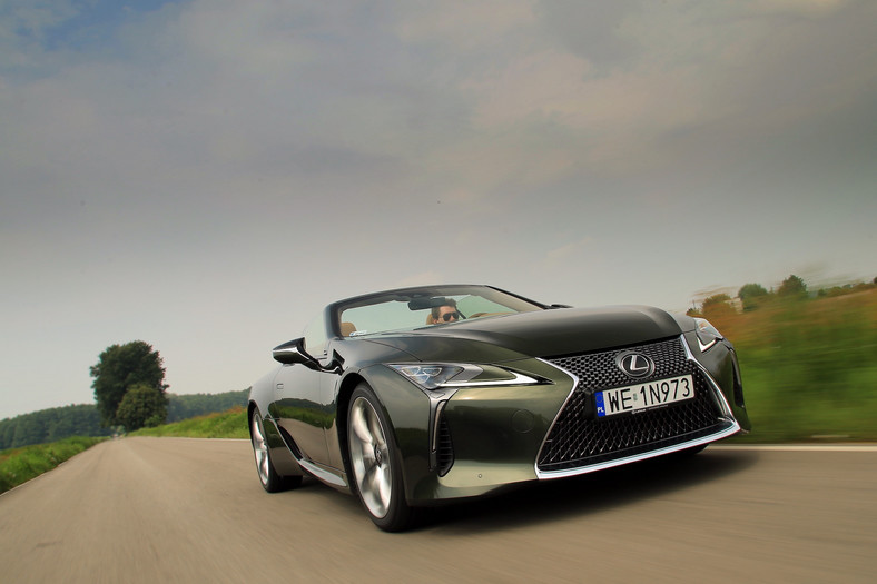 Lexus LC 500 Convertible (2021)