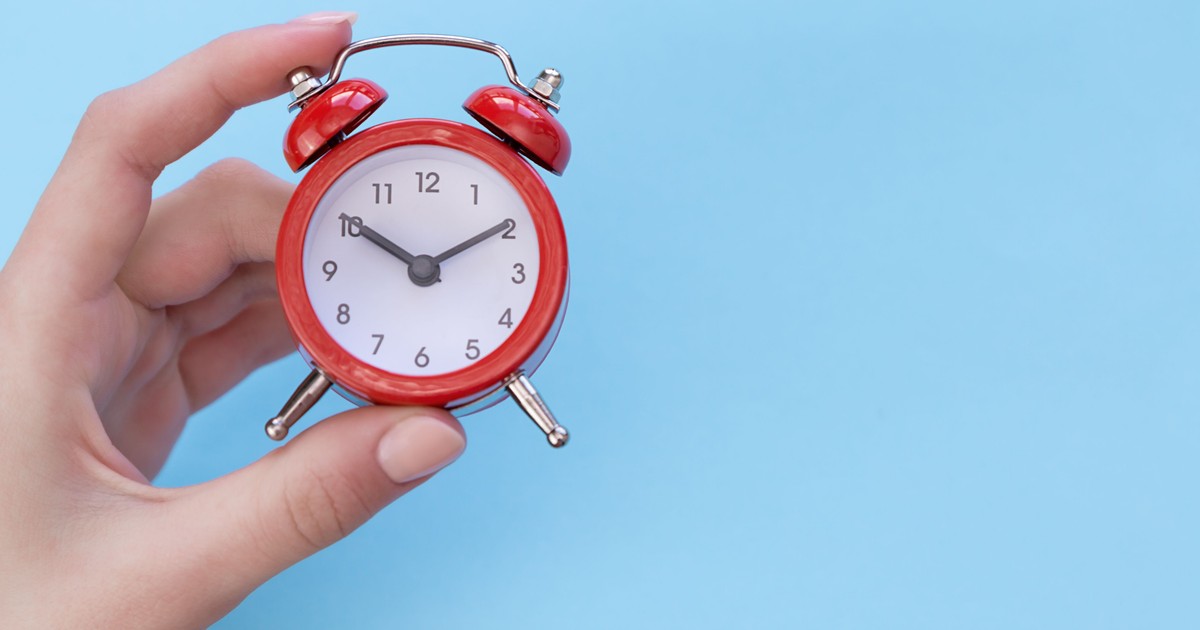 8 smart ways to make him last longer in bed - Vimarsana News