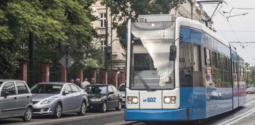 Motorniczy z Krakowa odnalazł zaginioną zakonnicę