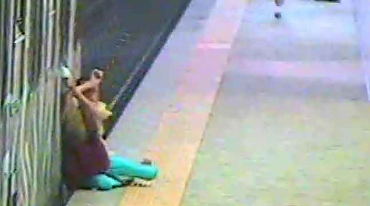 Horrorbaleset: Metrószerelvény ragadott magával egy 43 éves nőt /Fotó: MTI