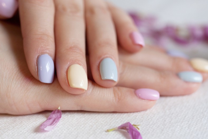 Manicure Hybrydowy Jak Zrobic Krok Po Kroku Uroda