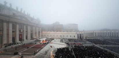 Pogrzeb Benedykta XVI. Kiedy rozpoczną się uroczystości? Kto pojawi się na placu św. Piotra?