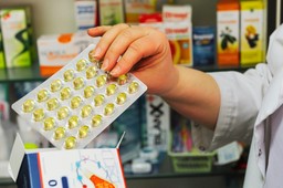 NFZ wykreśla 85 leków z refundacji. Co się zmienia i kogo dotkną nowe przepisy?