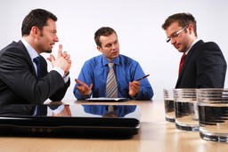 Mediacja nie może się przebić. A tracą na tym obie strony stosunku pracy